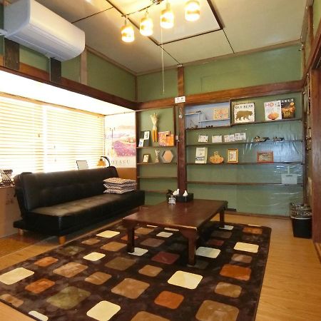 Otaru Guest House Tarune Екстер'єр фото
