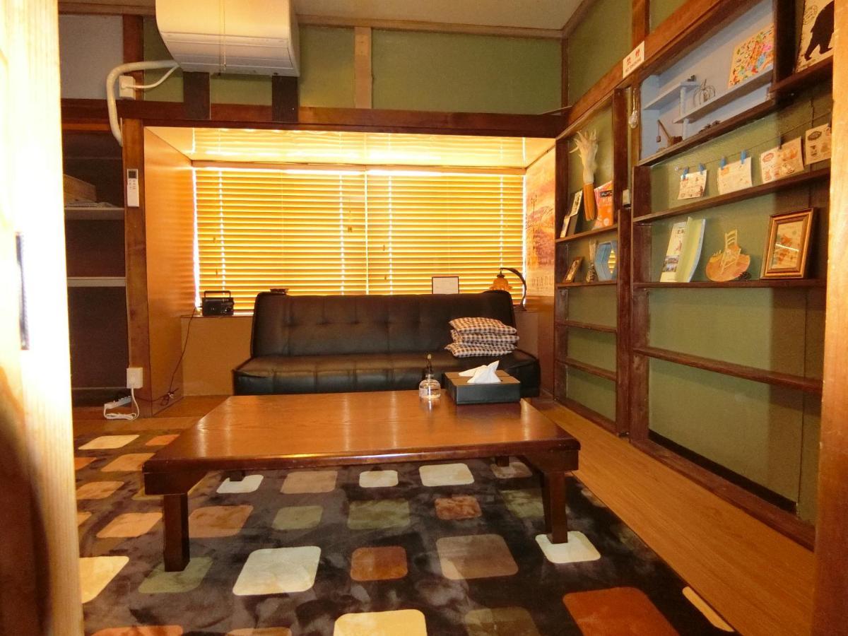 Otaru Guest House Tarune Екстер'єр фото