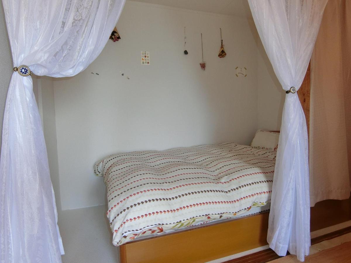Otaru Guest House Tarune Екстер'єр фото