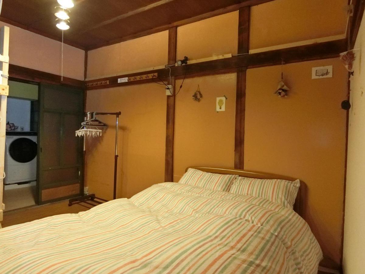 Otaru Guest House Tarune Екстер'єр фото