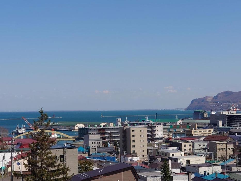 Otaru Guest House Tarune Екстер'єр фото