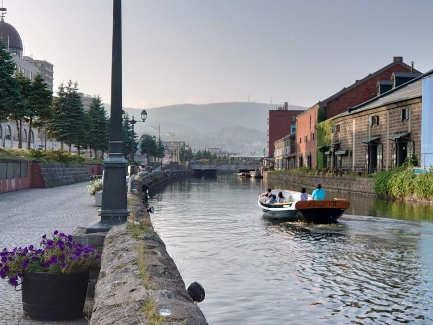 Otaru Guest House Tarune Екстер'єр фото