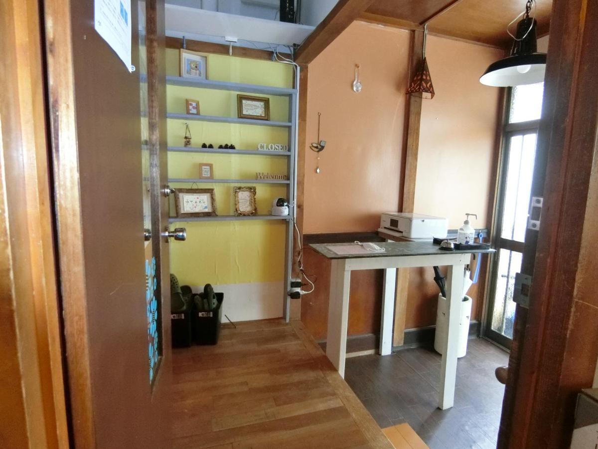Otaru Guest House Tarune Екстер'єр фото