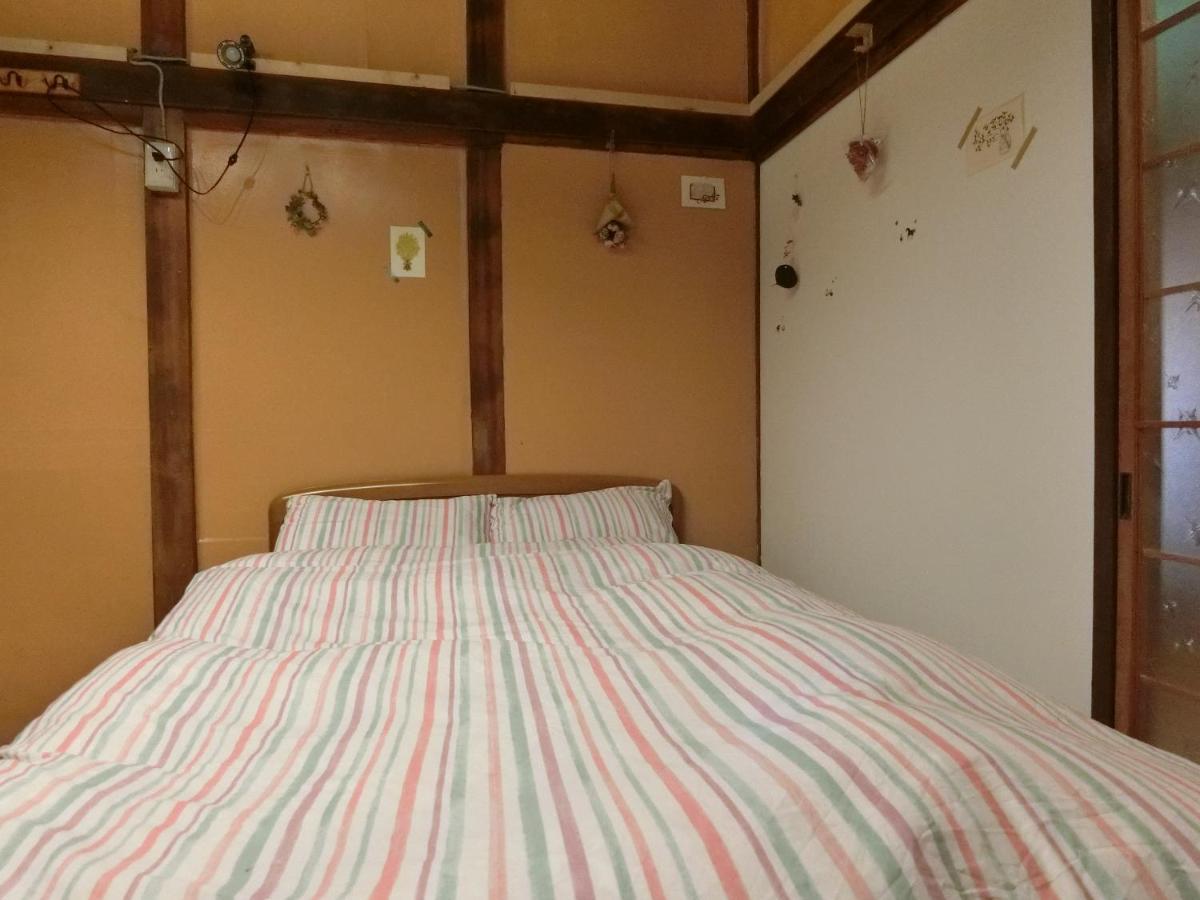 Otaru Guest House Tarune Екстер'єр фото
