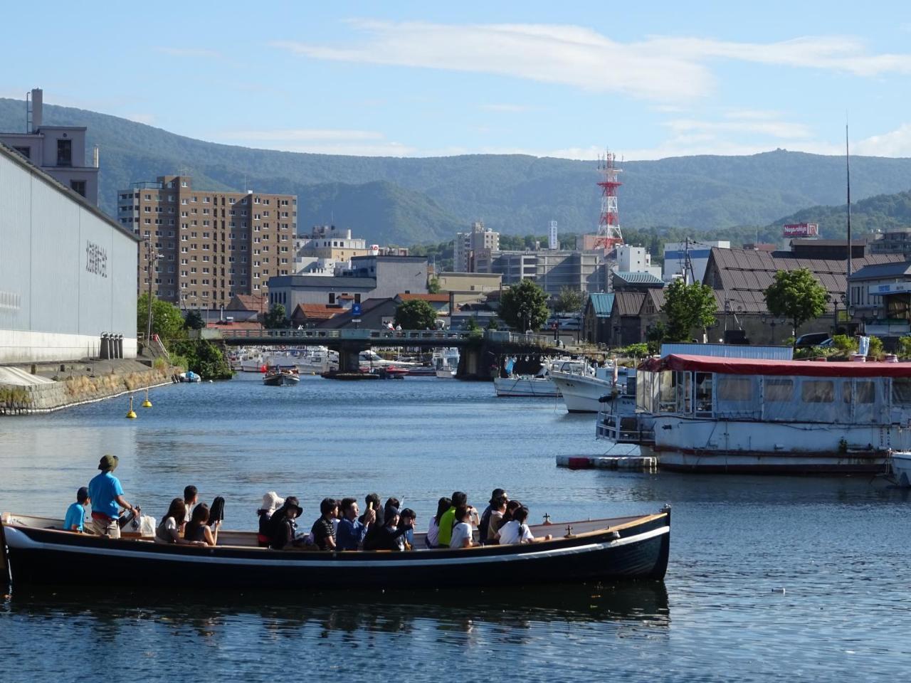 Otaru Guest House Tarune Екстер'єр фото