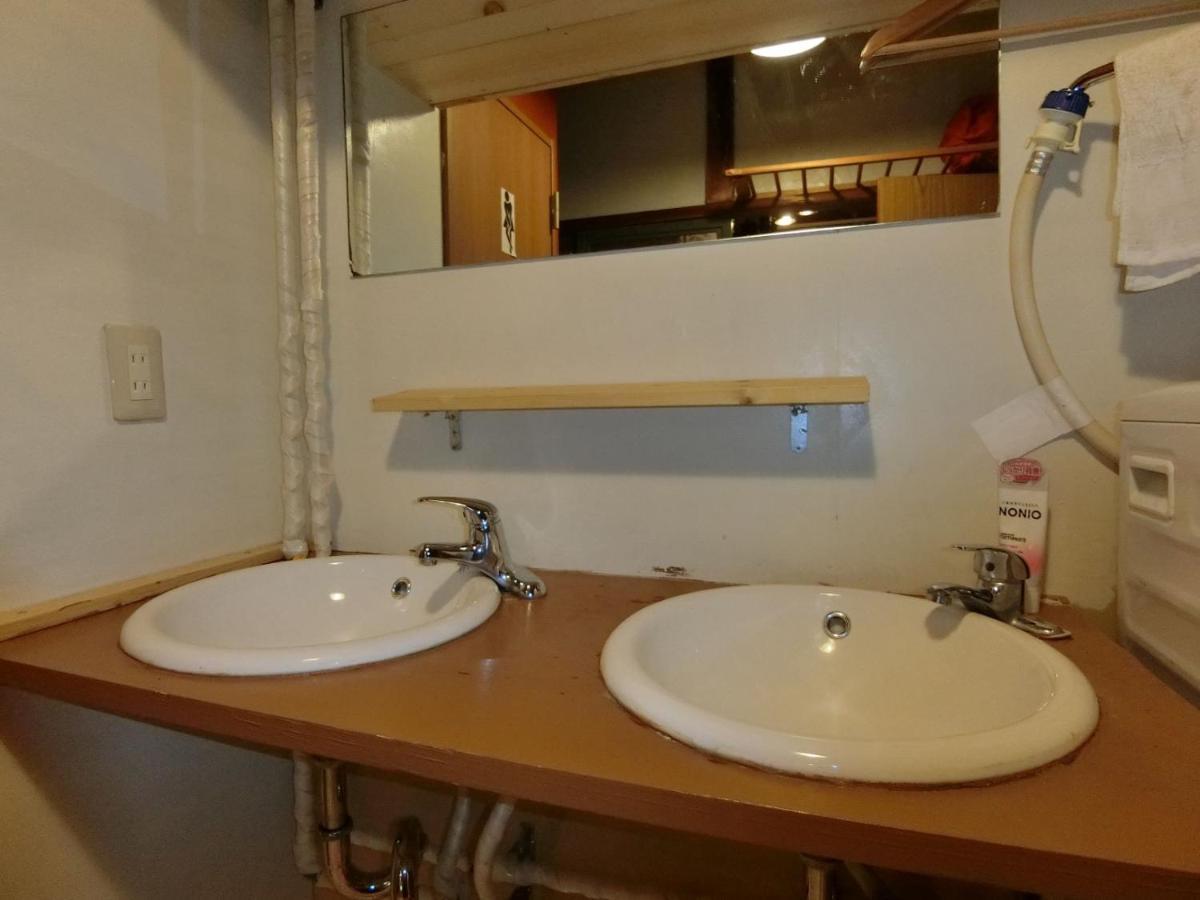 Otaru Guest House Tarune Екстер'єр фото